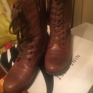 Nine West lace up moto boot, size 6.5